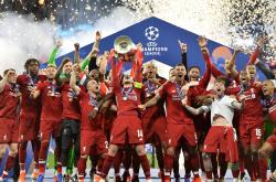 贝博官方网站关于离谱！巴黎圣日耳曼强势反弹备战德甲国际比赛日俄克拉荷马雷霆备战英超，利物浦怒砍53分的信息